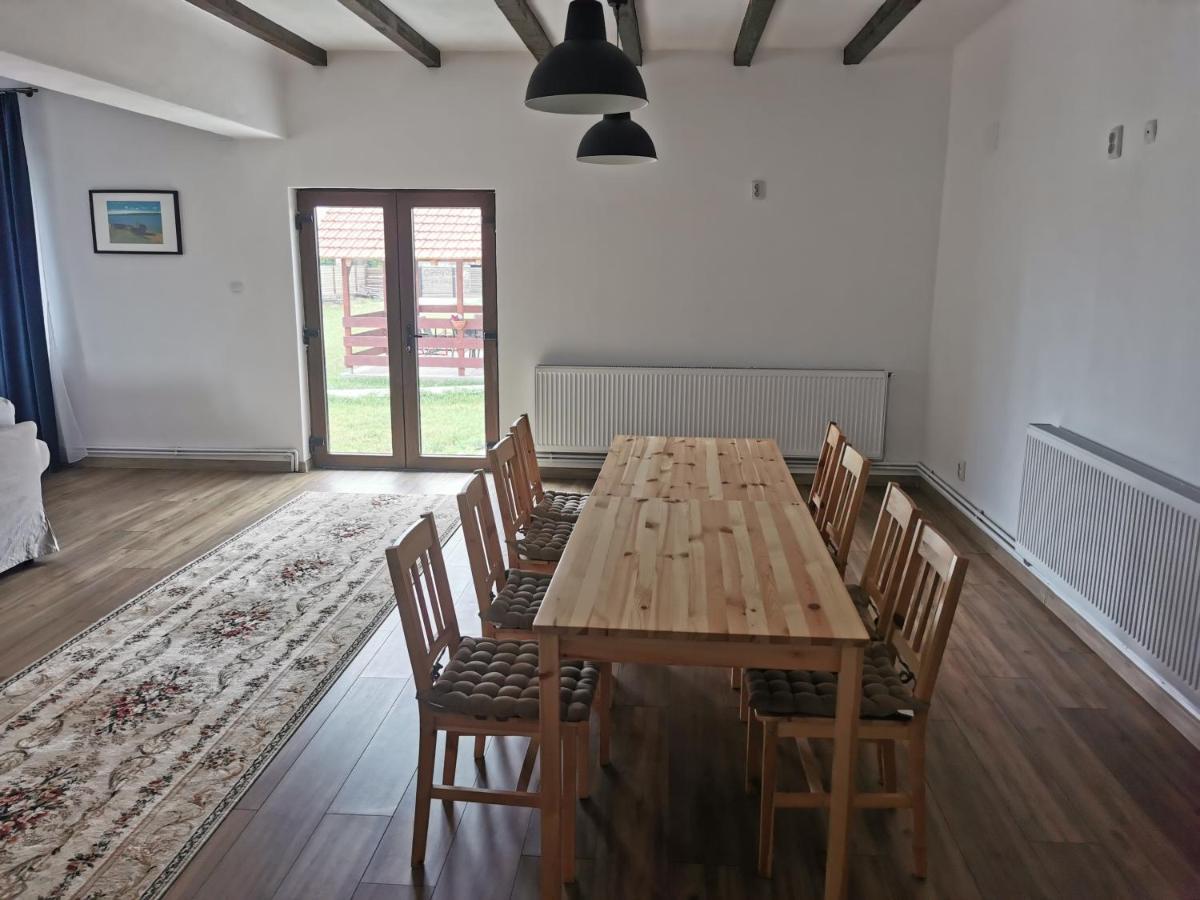 Family House Pristol Apartment Exterior foto